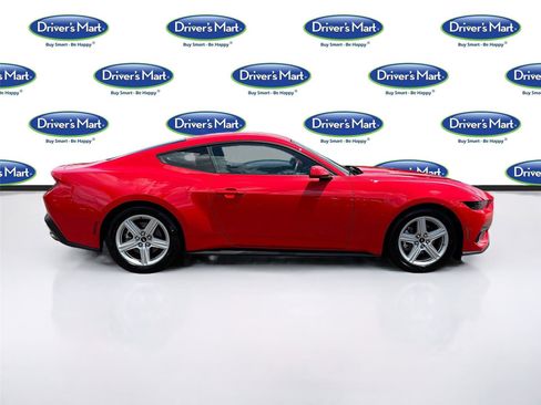 Used 2026 Ford Mustang Premium RWD image 8