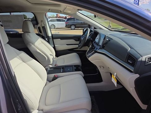New 2026 Honda Odyssey EX-L image 16
