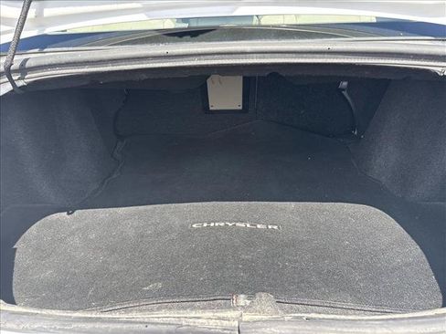 Used 2014 Chrysler 200 Touring FWD image 16