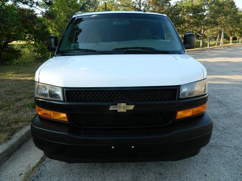 Used 2020 Chevrolet Express 2500 w/ Communications Package RWD image 2
