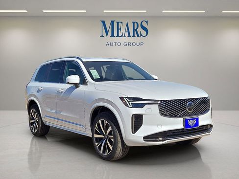 New 2026 Volvo XC90 B5 Core image 7