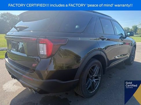 Used 2025 Ford Explorer ST AWD/4WD image 9