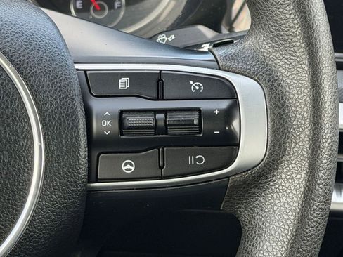 Used 2023 Kia K5 LXS image 20