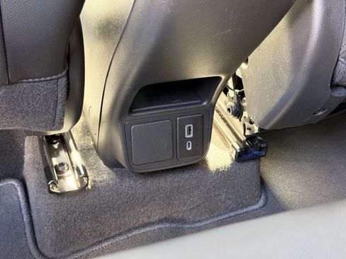 Used 2020 Buick Encore GX Select FWD image 35