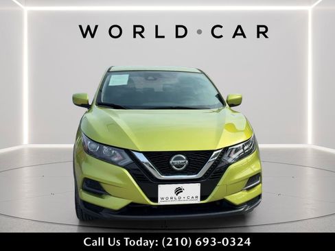Used 2021 Nissan Rogue Sport S image 8