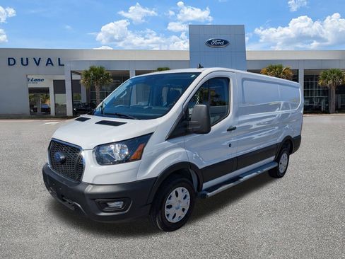 Used 2024 Ford Transit 250 Low Roof w/ Exterior Upgrade Package image 8