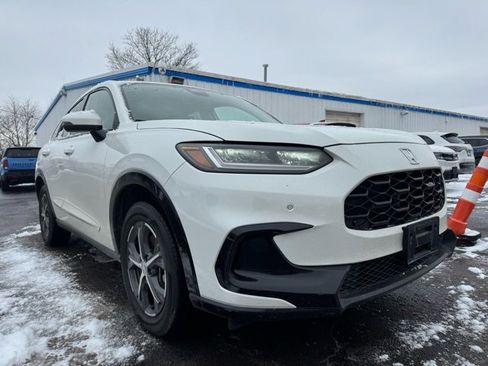 Used 2023 Honda HR-V EX-L image 8