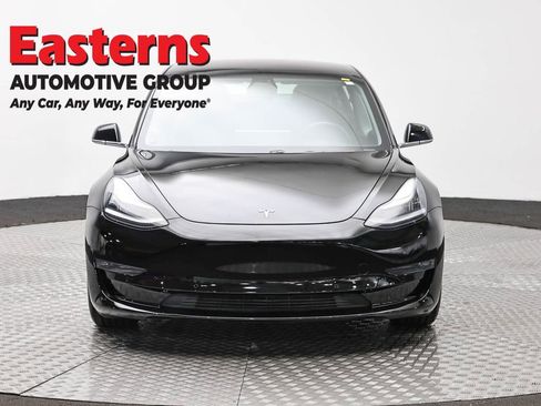 Used 2018 Tesla Model 3 Long Range AWD/4WD image 2