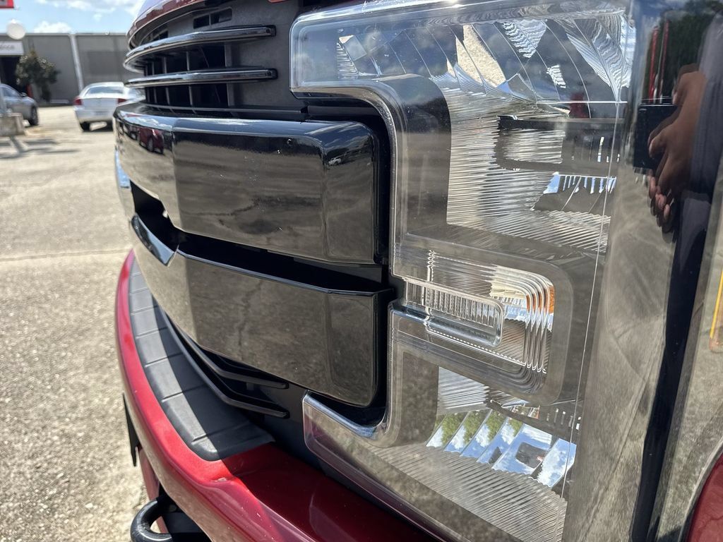 Used 2019 Ford F250 Lariat w/ Lariat Ultimate Package AWD/4WD image 10