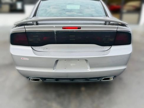 Used 2014 Dodge Charger R/T image 4