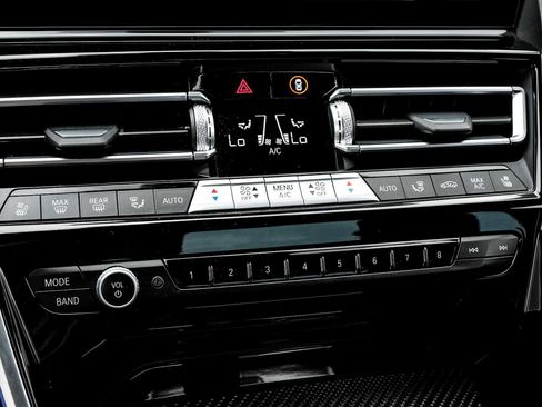 Used 2024 BMW M850i xDrive Coupe w/ M Carbon Exterior Package image 24