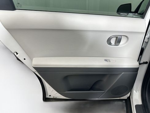 Used 2024 Hyundai Ioniq 5 SEL RWD image 26