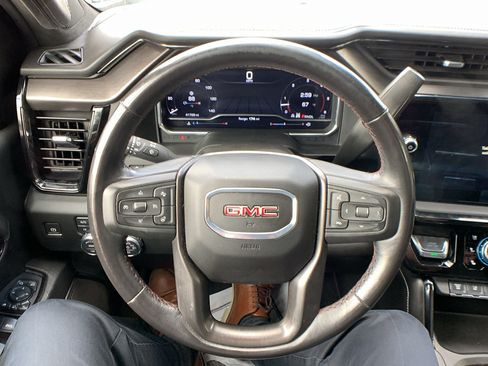 Used 2024 GMC Sierra 2500 AT4X w/ AT4X AEV Edition AWD/4WD image 17