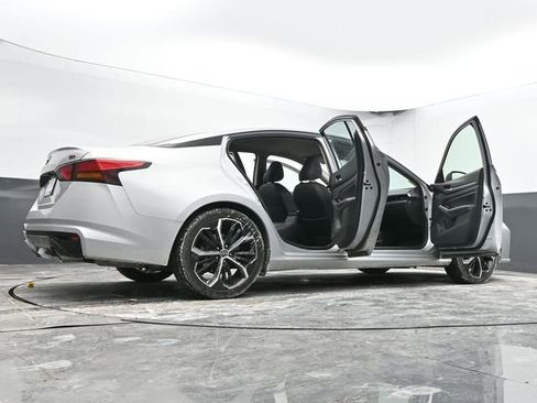 Used 2024 Nissan Altima 2.5 SR image 72