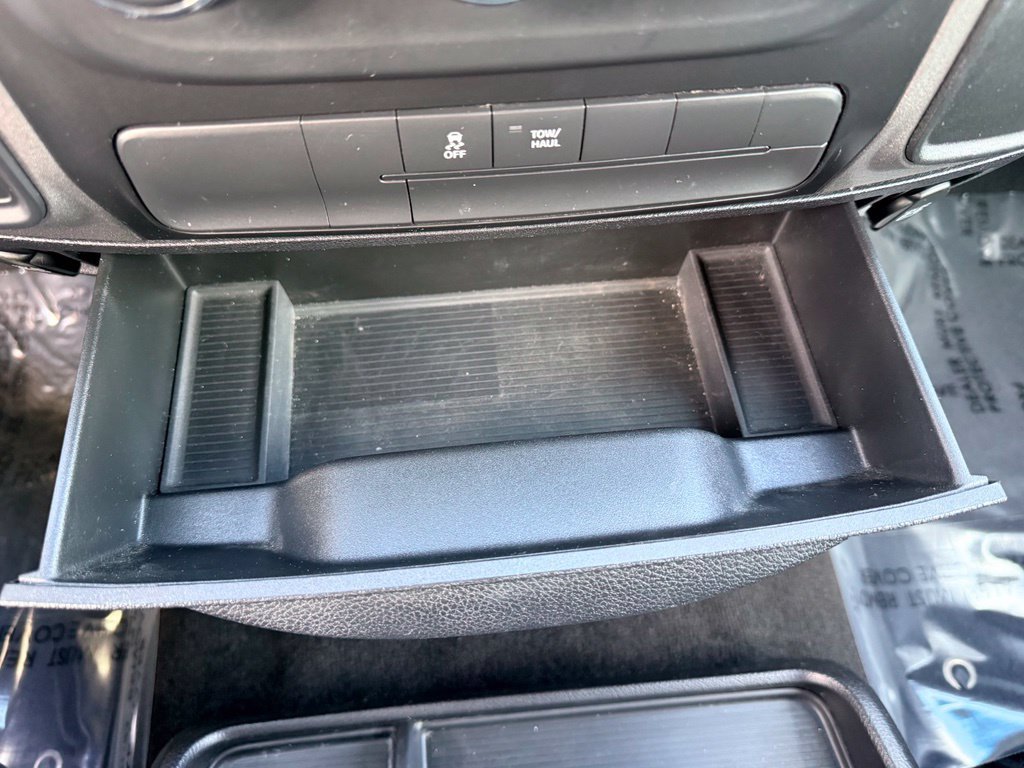 Used 2015 RAM 1500 ST w/ SXT Appearance Group AWD/4WD image 27