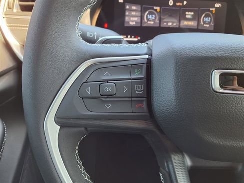 New 2025 Jeep Grand Cherokee L Laredo w/ Trailer Tow Package image 14