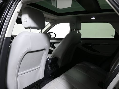 Used 2020 Land Rover Range Rover Evoque S AWD/4WD image 7