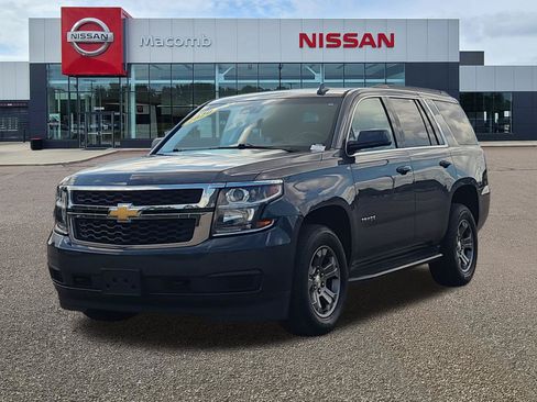 Used 2020 Chevrolet Tahoe LS w/ Max Trailering Package AWD/4WD image 3