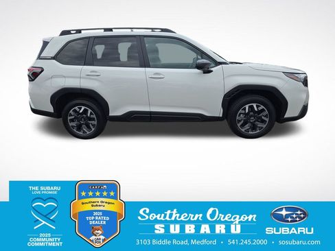 New 2026 Subaru Forester Premium AWD/4WD image 8