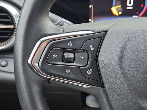 Certified 2024 Chevrolet Trax ACTIV image 22