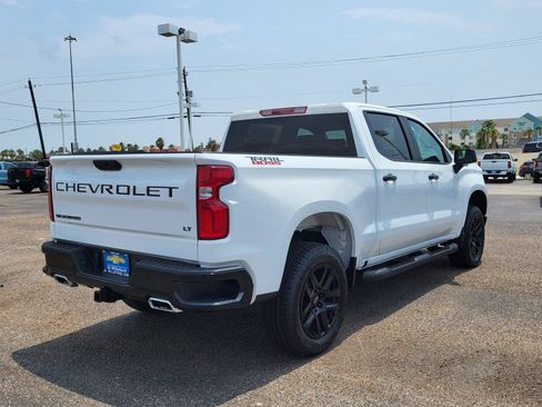 New 2026 Chevrolet Silverado 1500 LT Trail Boss w/ LPO, Dark Essentials Package AWD/4WD image 5