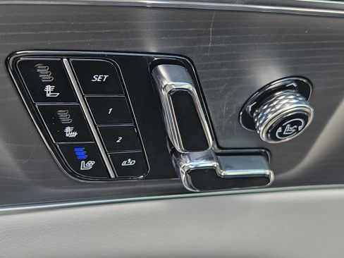 New 2025 Cadillac Lyriq Sport w/ LPO, Floor Liner Package RWD image 20