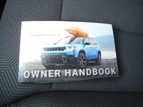 New 2026 Jeep Cherokee Laredo AWD/4WD image 48