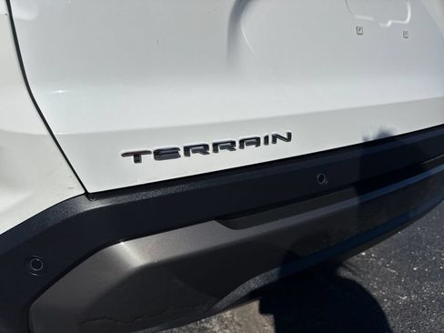 Used 2026 GMC Terrain Elevation FWD image 11