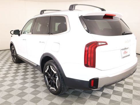 Used 2025 Kia Telluride S AWD/4WD image 25