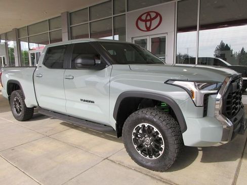 Used 2024 Toyota Tundra SR5 AWD/4WD image 4