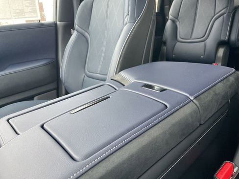 New 2026 INFINITI QX80 4WD w/ Sport Exterior Package image 21