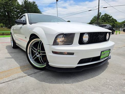 Used 2007 Ford Mustang GT RWD image 68
