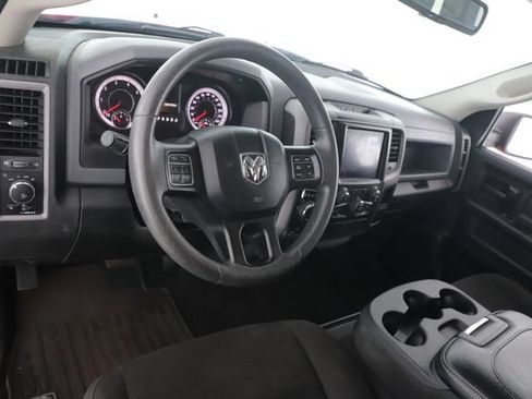 Used 2019 RAM 1500 Express w/ Wheel & Sound Group AWD/4WD image 17