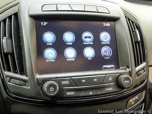 Certified 2016 Buick Regal FWD image 14