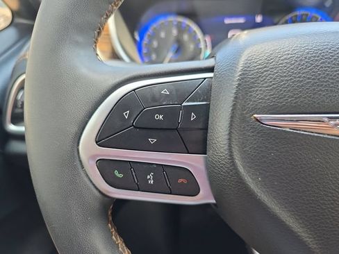 Used 2022 Chrysler Pacifica Pinnacle FWD image 21