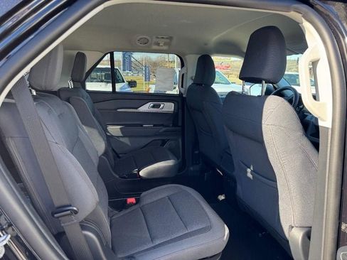 New 2026 Ford Explorer Active image 5