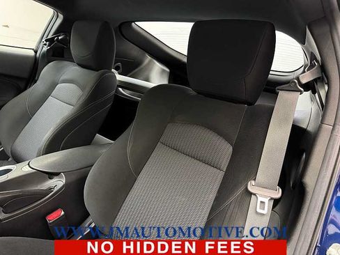 Used 2016 Nissan 370Z Coupe RWD image 13
