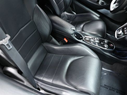 Used 2021 McLaren GT RWD image 93