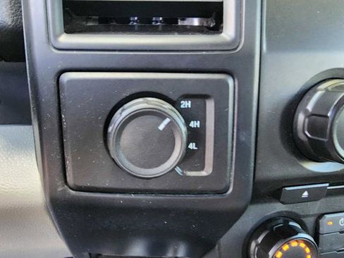 Used 2017 Ford F150 XL w/ Equipment Group 101A Mid image 20