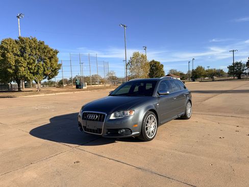 Used 2006 Audi S4 Avant image 4