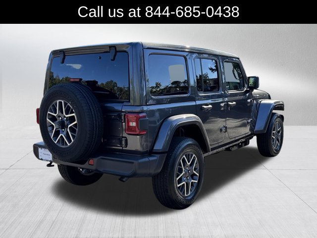 Certified 2026 Jeep Wrangler Unlimited Sahara AWD/4WD image 5