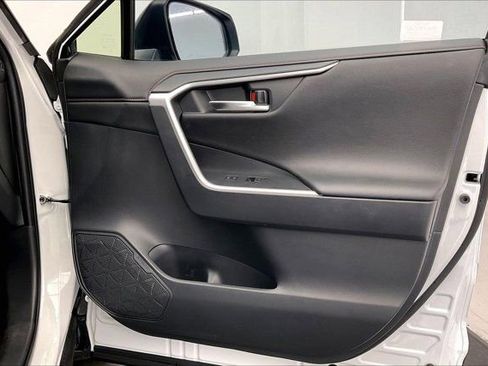 Used 2023 Toyota RAV4 XSE image 27