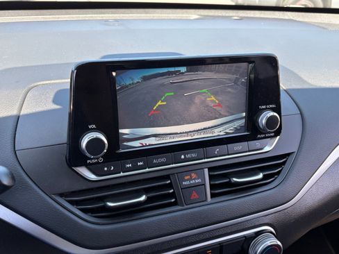 Used 2021 Nissan Altima 2.5 S FWD image 28