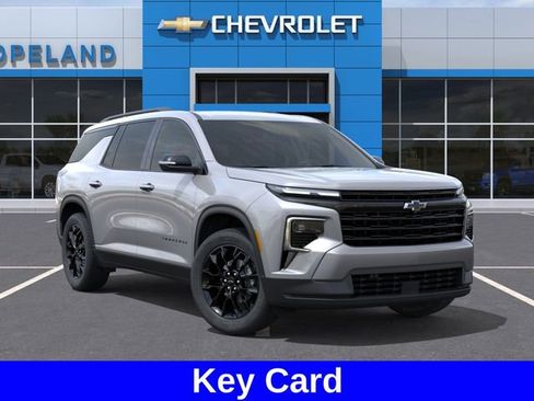 New 2026 Chevrolet Traverse LT w/ Midnight/Sport Edition AWD/4WD image 8