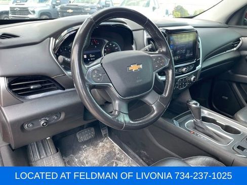 Used 2020 Chevrolet Traverse LT w/ LT Premium Package FWD image 9