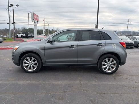 Used 2013 Mitsubishi Outlander Sport SE AWD/4WD image 6