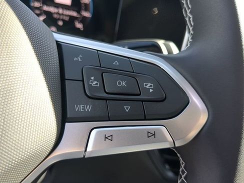 New 2026 Volkswagen Tiguan SE image 29