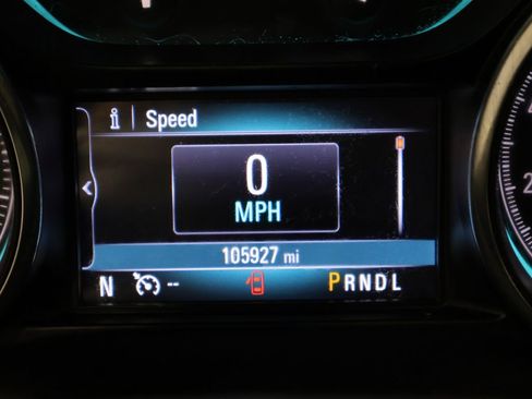 Used 2017 Buick Envision Essence image 37