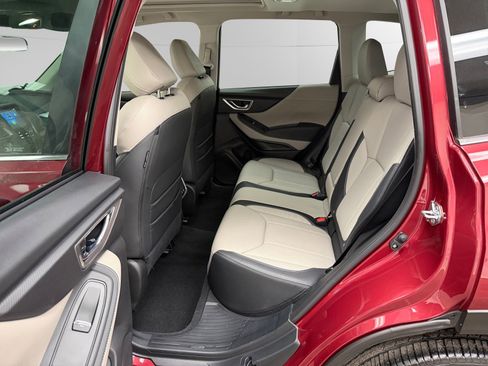 Used 2023 Subaru Forester Limited image 13