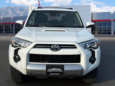 Used 2021 Toyota 4Runner TRD Off-Road Premium w/ Moonroof Package AWD/4WD image 2